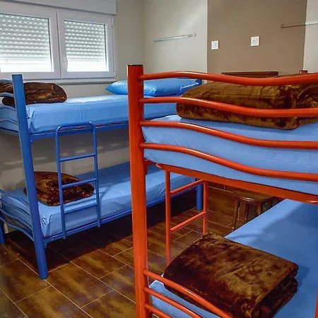 Mare بيت شباب موتشيا