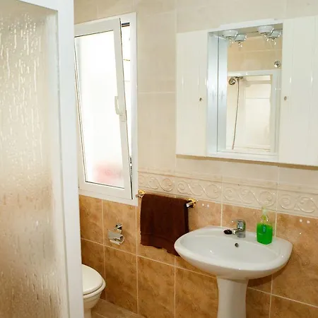 بيت شباب Mare موتشيا