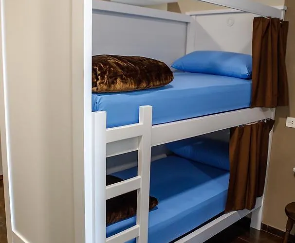 Mare Hostel *